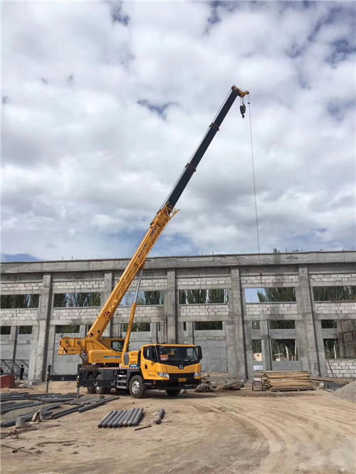 河曲县吊装作业前会做设备检查吗？安全保障措施有哪些？
